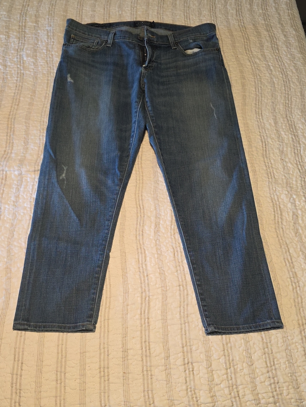 Lucky Brand Straight Leg Jeans in Medium Blue Wash